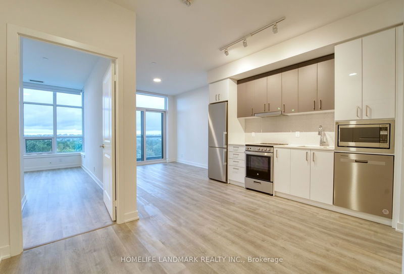 home for lease on 714-30 UPPER MALL Way