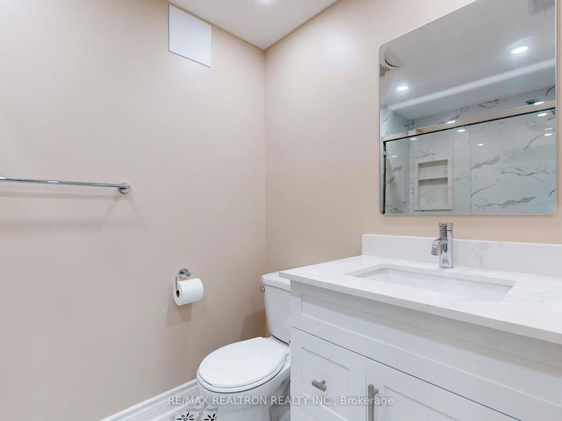 234 Gas Lamp Lane  Markham, L6B 1L7 | Image 36