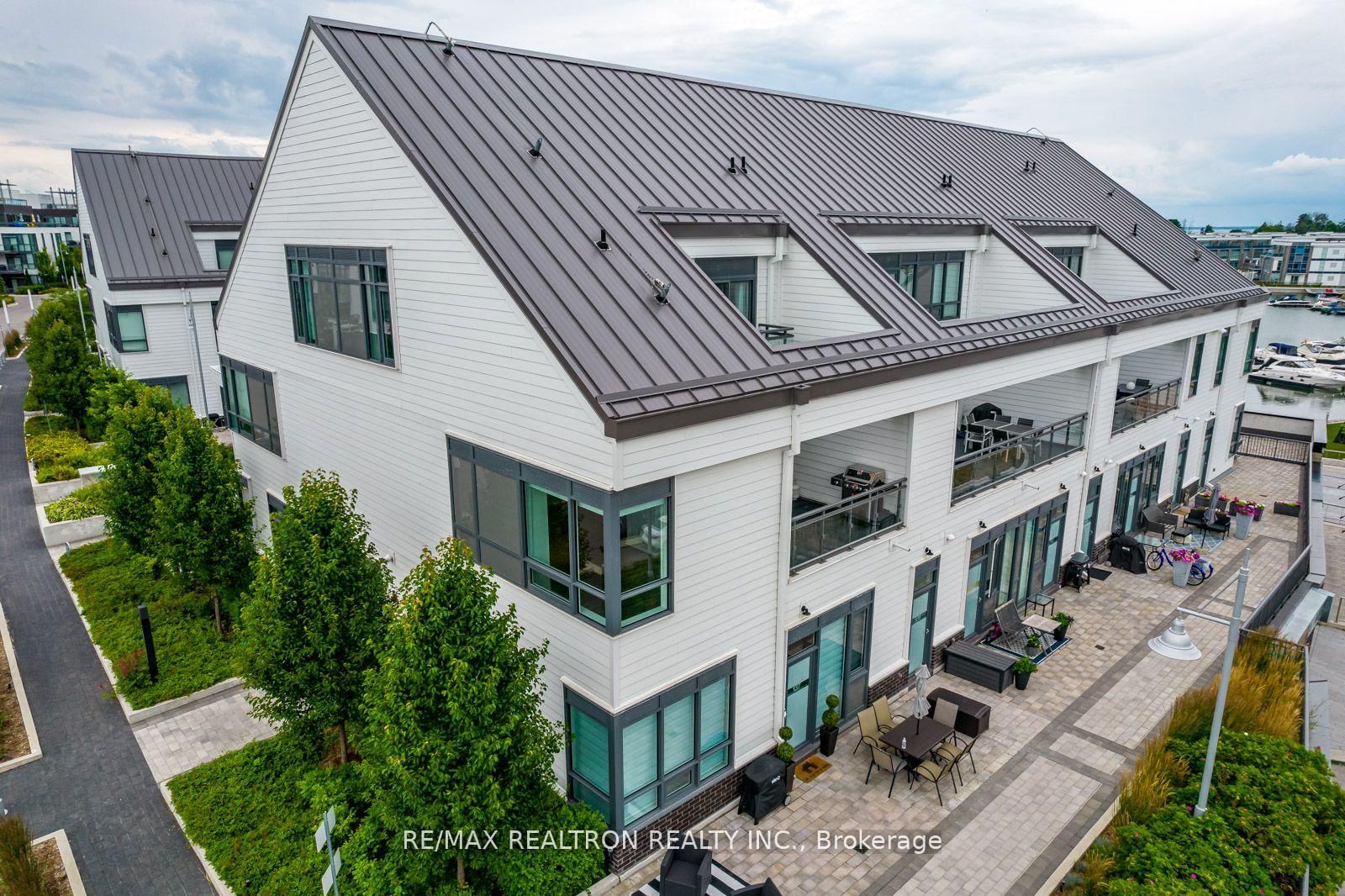 331 Broward Way, Unit 136 - Photo 27