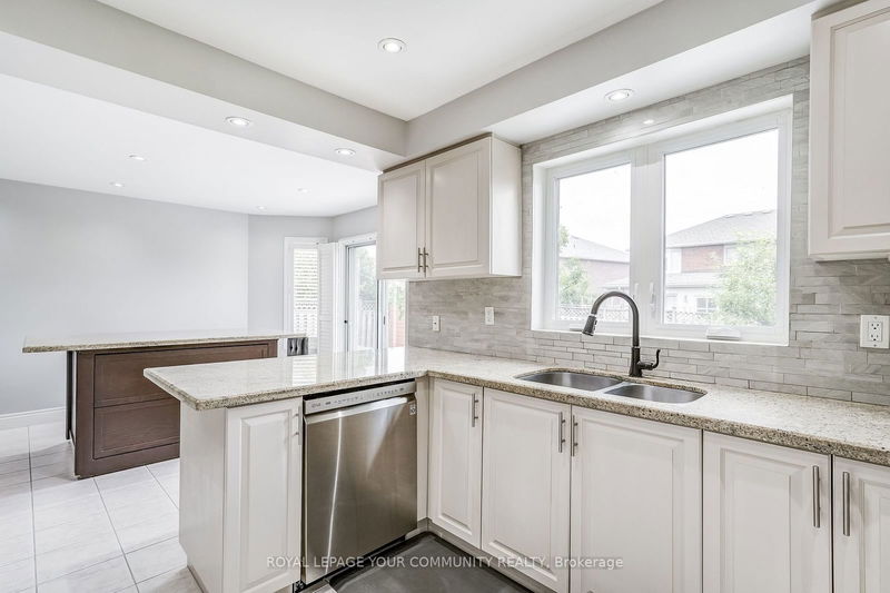 155 Mapes Ave  Vaughan, L4L 8R9 | Image 9