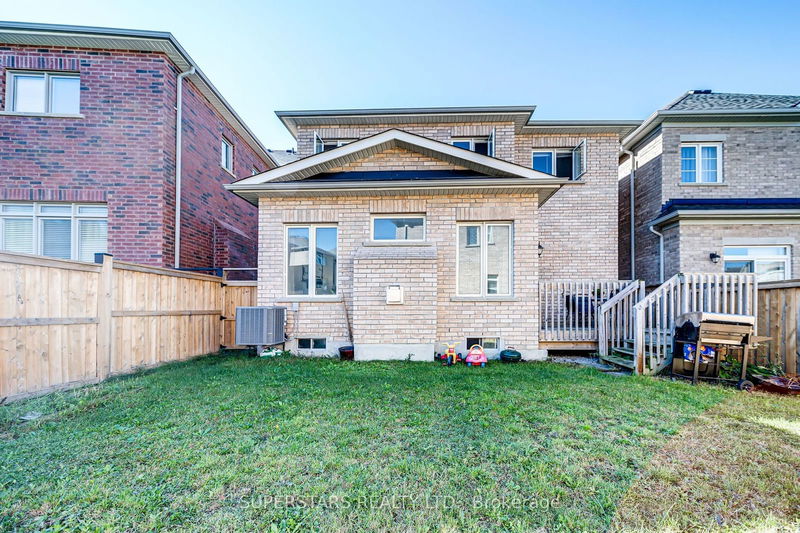 44 Robert Baldwin Blvd  East Gwillimbury, L9N 0R4 | Image 26