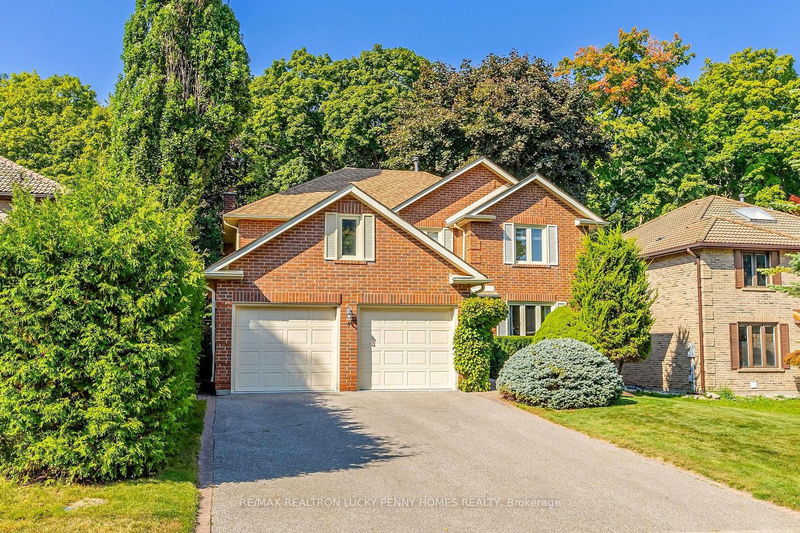 4 McPhail Crt  Markham, L3R 0C2 | Image 2