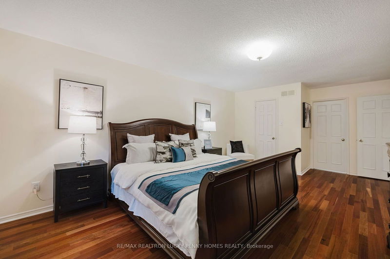 4 McPhail Crt  Markham, L3R 0C2 | Image 20