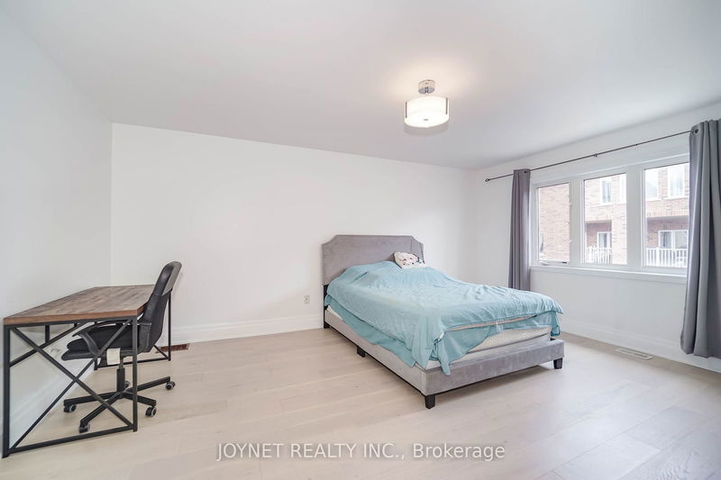 31 Asner Ave E Vaughan, L6A 0W6 | Image 16