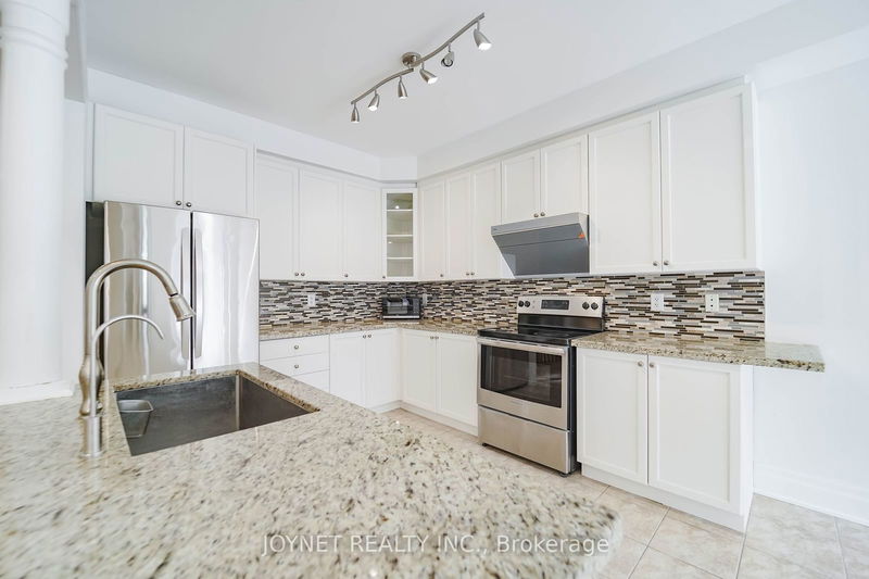 31 Asner Ave E Vaughan, L6A 0W6 | Image 9