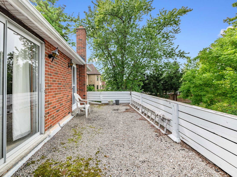 58 Oxford St  Richmond Hill, L4C 4L5 | Image 36