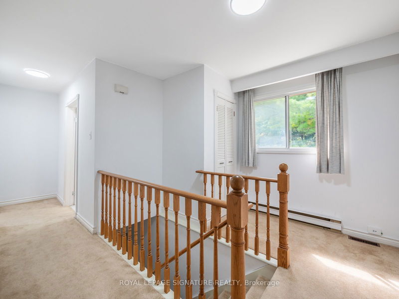 58A Oxford St  Richmond Hill, L4C 4L5 | Image 23