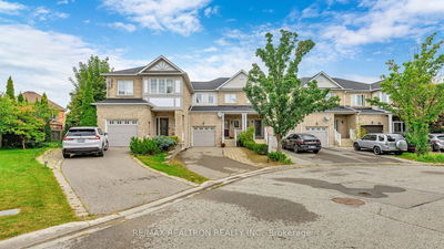 102 LOWTHER Ave  Richmond Hill, L4E 4P3 | Image 1