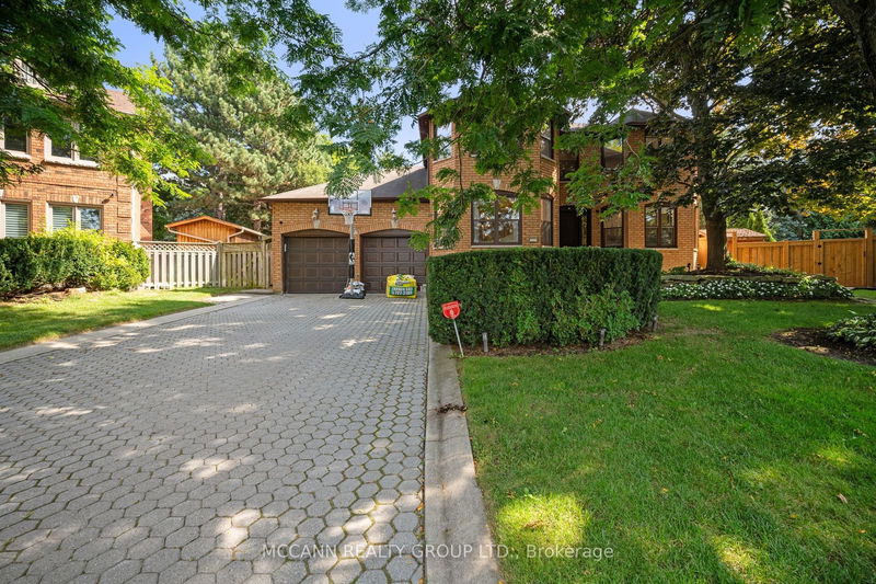 home for lease on 5 Waverley Crescent