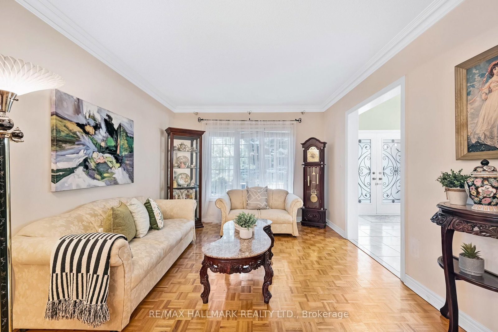 Listing Image 7