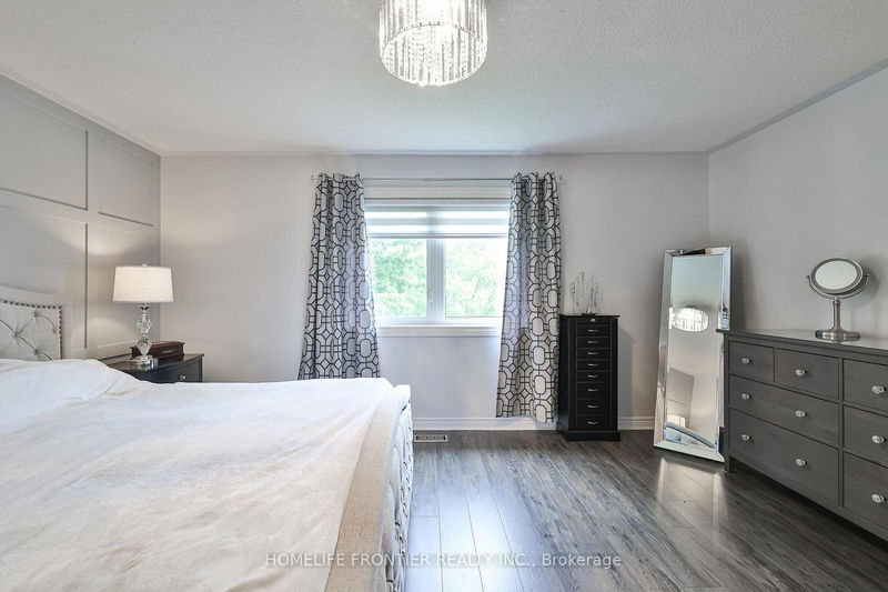 6 Raintree Cres  Richmond Hill, L4E 3T5 | Image 26