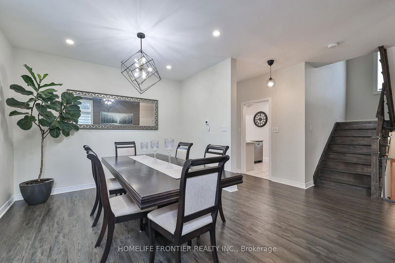 6 Raintree Cres  Richmond Hill, L4E 3T5 | Image 5