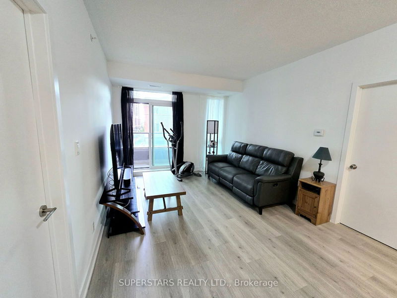  206 - 1 Climo Lane  Markham, L6E 0V8 | Image 8