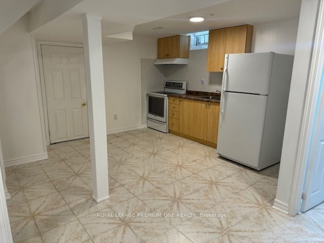 home for lease on BSMT-70 Whitney Place