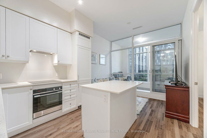  101 - 9085 Jane St  Vaughan, L4K 0L8 | Image 11