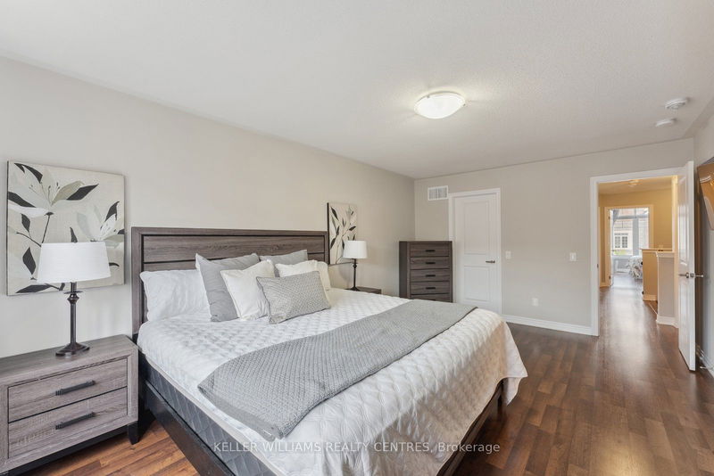 49 Selby Cres  Bradford West Gwillimbury, L3Z 0V3 | Image 19