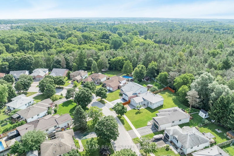 49 Nottawasaga Dr  Essa, L0M 1B0 | Image 37