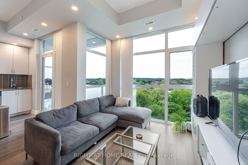  727 - 8763 Bayview Ave  Richmond Hill, L4B 3V1 | Image 5