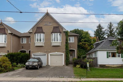 59 Hunt Ave  Richmond Hill, L4C 4H1 | Image 1