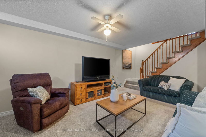 963 Lake Dr E Georgina, L0E 1L0 | Image 28