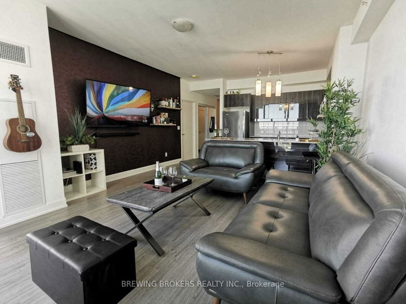  1902 - 2910 Highway 7 Rd  Vaughan, L4K 0H8 | Image 3