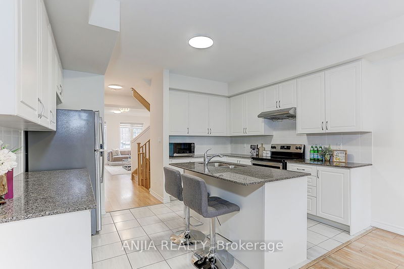 20 Robert Joffre Leet Ave  Markham, L6B 1P8 | Image 16