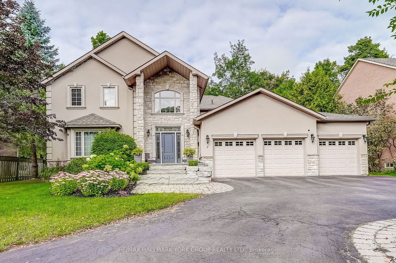 home for sale on 7 Falling Leaf Court