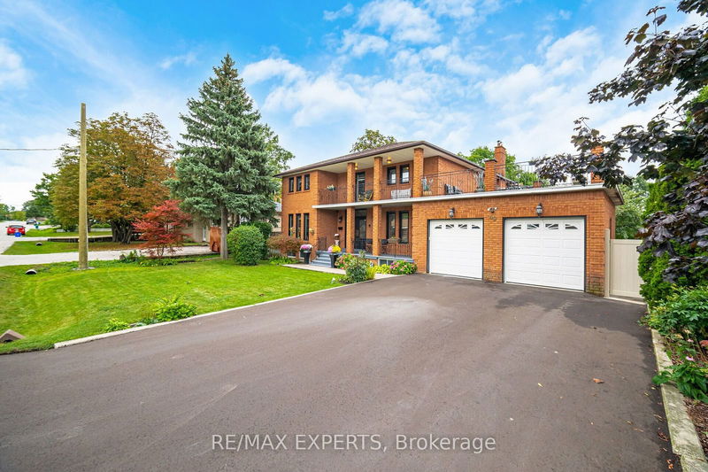 49 Gordon Dr  Vaughan, L4L 1R4 | Image 2