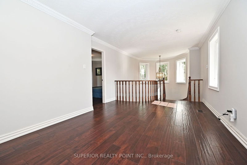 51 Highgrove Cres  Richmond Hill, L4C 7W9 | Image 18