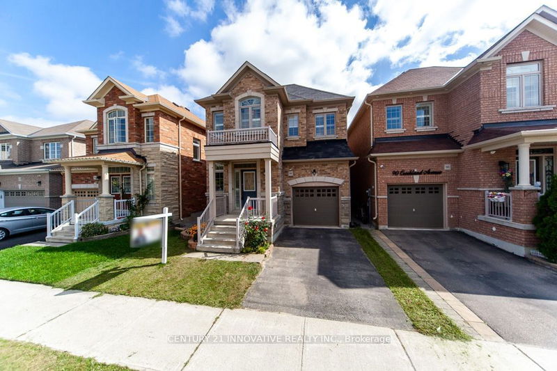 94 Creekland Ave  Whitchurch-Stouffville, L4A 0B2 | Image 2