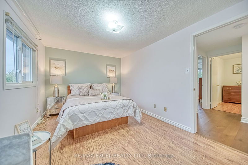 5 Hainsworth Crt  Markham, L3S 1V1 | Image 21