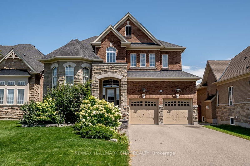 51 Cloverhill Cres  Innisfil, L0L 1L0 | Image 1