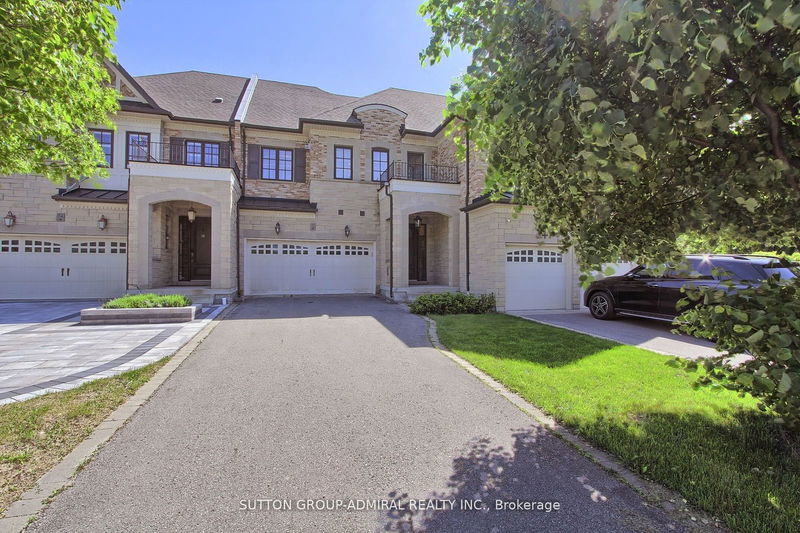 52 Jenny Thompson Crt  Richmond Hill, L4S 0E7 | Image 2