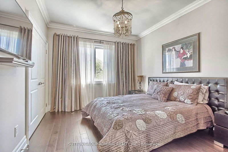 52 Jenny Thompson Crt  Richmond Hill, L4S 0E7 | Image 29