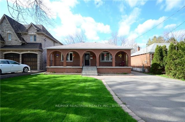 44 Woodward Ave  Markham, L3T 1E5 | Image 1