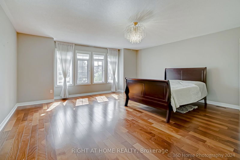 78 Golden Tulip Cres  Markham, L6C 1W3 | Image 19