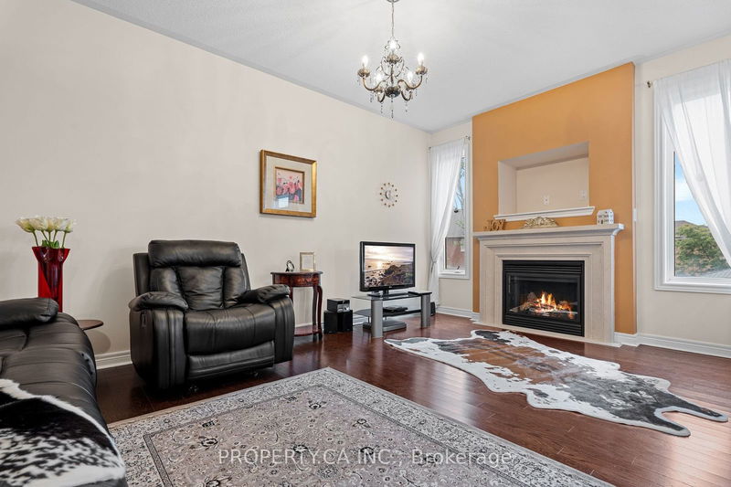 340 Williamson Rd  Markham, L6E 0H2 | Image 8