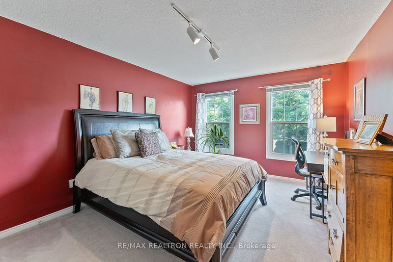 34 Bridewell Cres  Richmond Hill, L4C 9C2 | Image 29