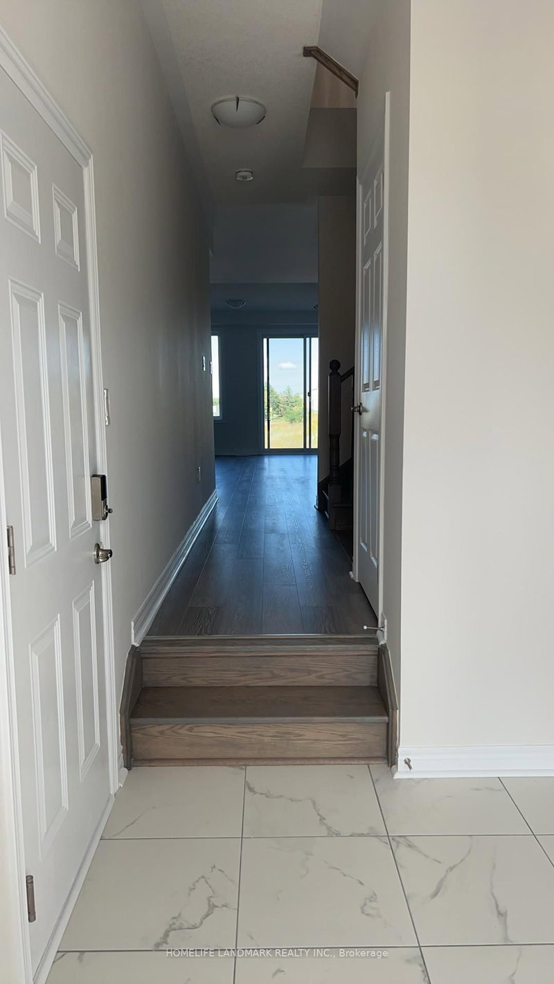 126 Mumbai Dr, Markham, L3S 3K5 | Image 2