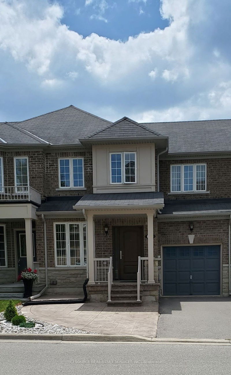 11 Levellands Cres  Richmond Hill, L4B 0A5 | Image 1