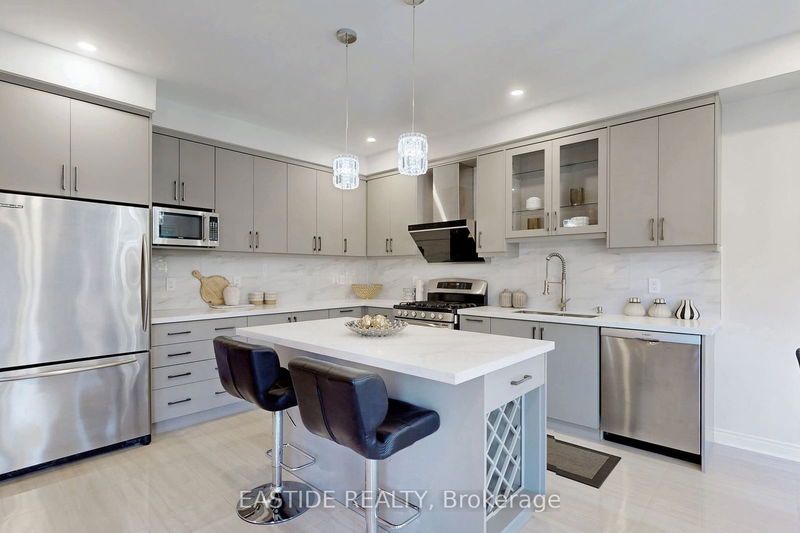 115 Raintree Cres  Richmond Hill, L4E 3Y8 | Image 13