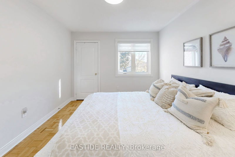 115 Raintree Cres  Richmond Hill, L4E 3Y8 | Image 26