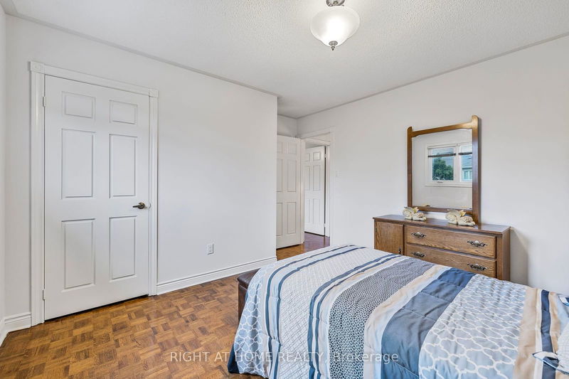 91 Calgary Gdns  Vaughan, L4L 8B3 | Image 18