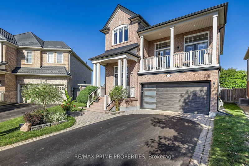 71 Clausfarm Lane  Whitchurch-Stouffville, L4A 0A8 | Image 1