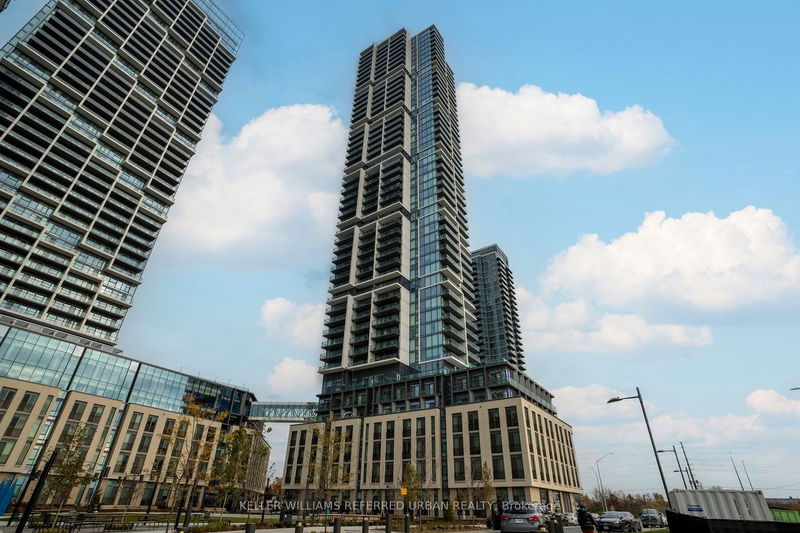 home for lease on 2910-7890 Jane Street