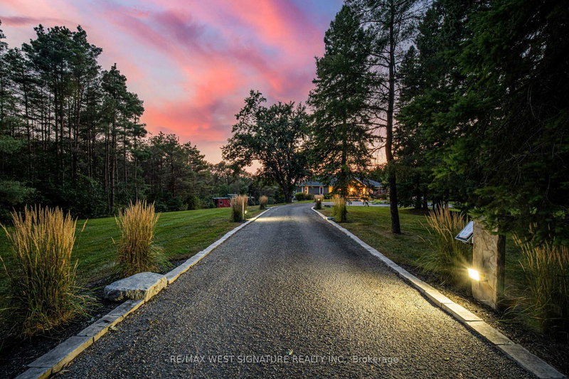 16070 Keele St, King, L7B 0J9 | Image 2