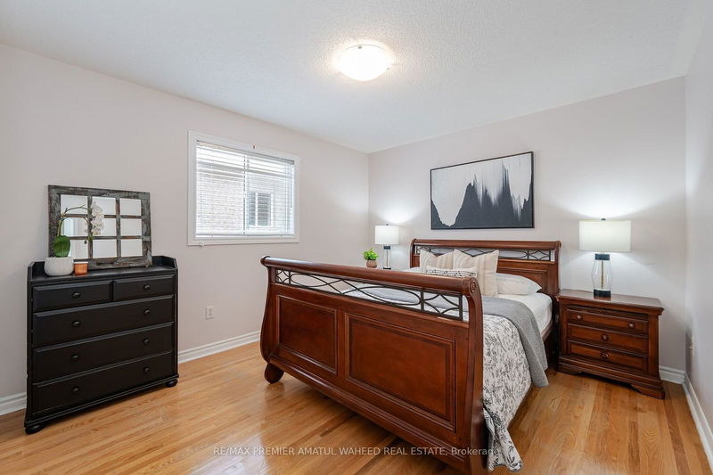 192 Ahmadiyya Ave  Vaughan, L6A 3A5 | Image 18