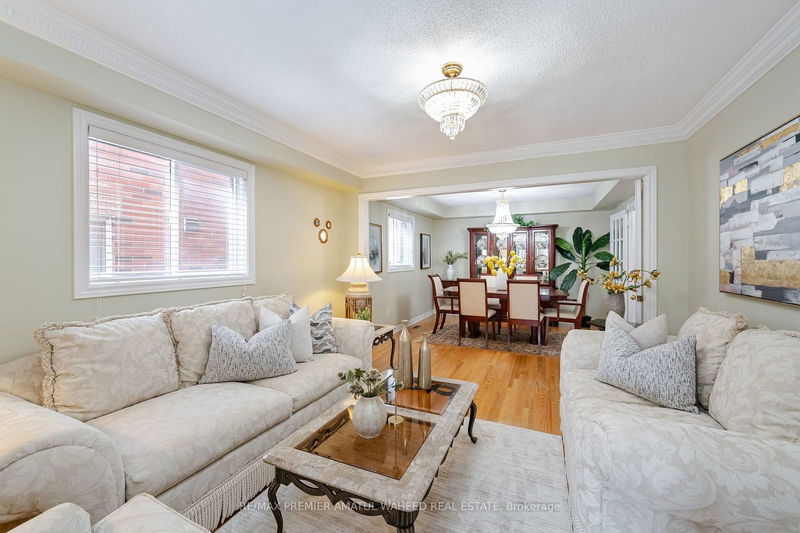 192 Ahmadiyya Ave  Vaughan, L6A 3A5 | Image 4