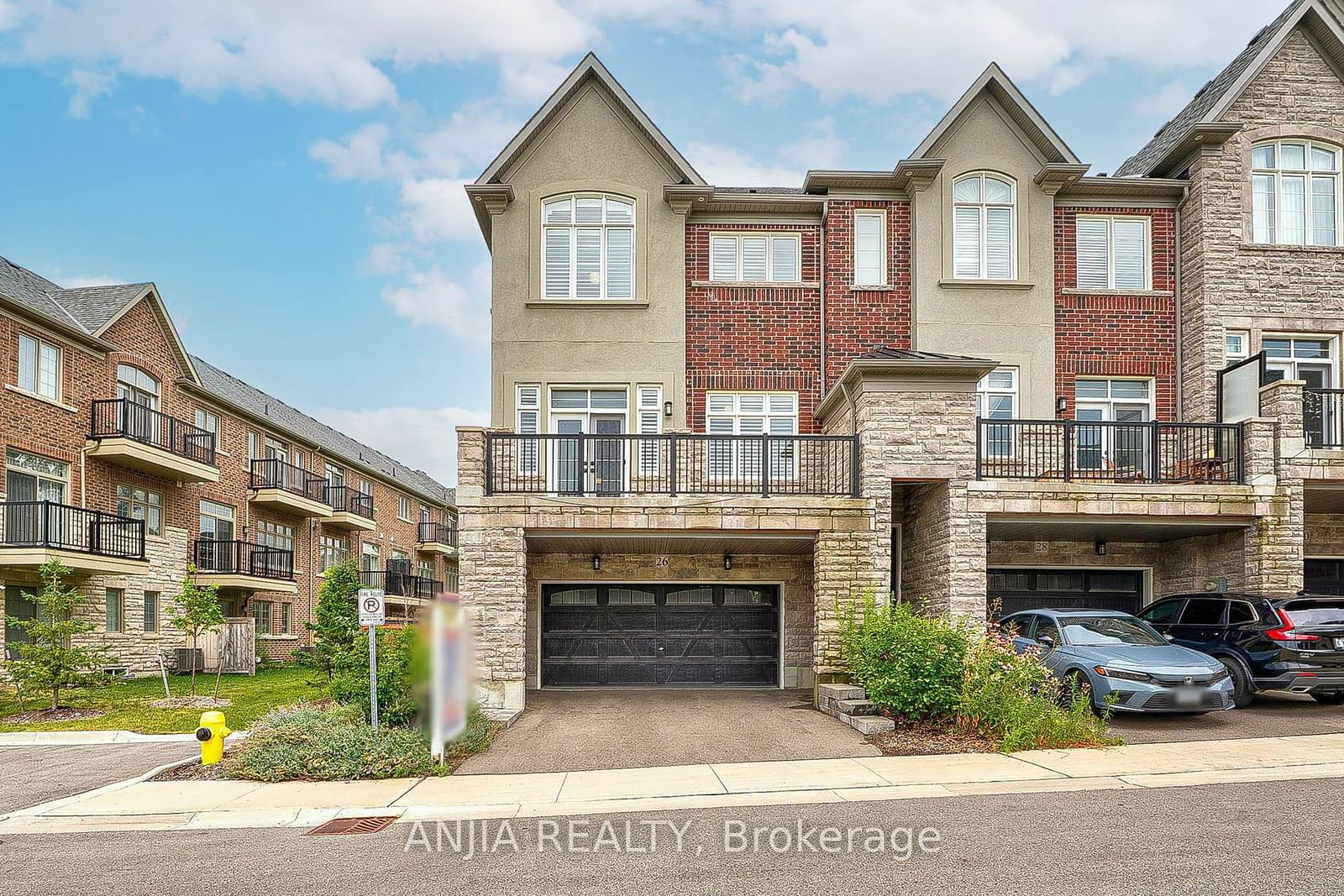 Building at 26 Island Green Lane, Markham, Angus Glen