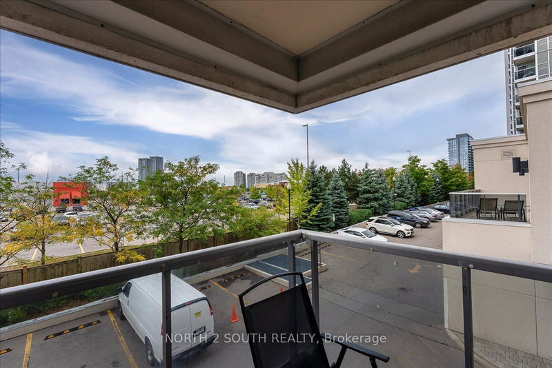  203 - 7 North Park Rd  Vaughan, L4J 0C9 | Image 23